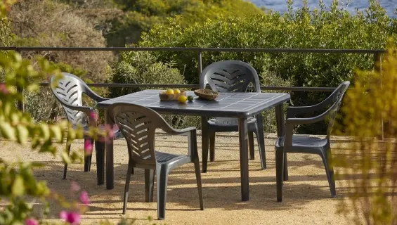 Mesa Olot Recycled